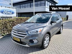 Grijs Gebruikt 2017 Ford Kuga Trend SUV | € 15.845 (Eerlijke prijs)