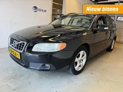 Zwart, metallic lak Gebruikt 2010 Volvo V70 Stationwagen | € 3.695 (Super prijs)