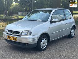 Grijs Gebruikt 2000 Seat Arosa Stella Hatchback | € 695 (Goede deal)