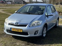 Gebruikt 2011 Toyota Auris Hybrid Life Sedan | € 7.000 (Goede deal)