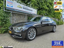 Bruin Gebruikt 2016 BMW 330e iPerformance Sedan | € 15.950 (Goede deal)