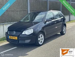 Zwart Gebruikt 2006 VW Polo Comfortline Hatchback | € 3.550 (Eerlijke prijs)