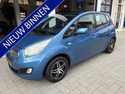 Blauw Gebruikt 2010 Kia Venga Hatchback | € 4.999 (Eerlijke prijs)