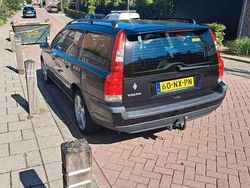Zwart Gebruikt 2004 Volvo V70 Stationwagen | € 1.000