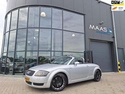 Grijs Gebruikt 2001 Audi TT Roadster Cabriolet | € 6.950 (Eerlijke prijs)
