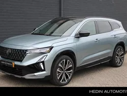 Grey baltique metallic (grijs metallic) Nieuw 2025 Renault Espace Iconic MPV | € 53.250 (Eerlijke prijs)