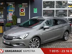 Bruin Gebruikt 2016 Opel Astra Innovation Stationwagen | € 12.650 (Iets duurder)