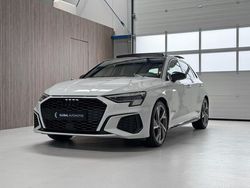 Wit Gebruikt 2020 Audi A3 Sportback S-Line Hatchback | € 32.790 (Duur)