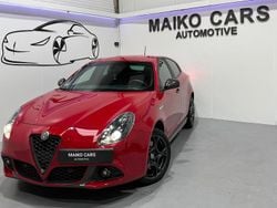 Rood (metallic) Gebruikt 2019 Alfa Romeo Giulietta Super Hatchback | € 16.950