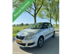 Grijs Gebruikt 2013 Skoda Fabia Hatchback | € 3.399 (Eerlijke prijs)