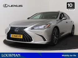 Grijs, metallic lak Gebruikt 2021 Lexus ES300 Sedan | € 43.950 (Duur)