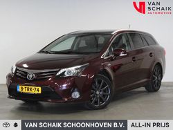 Rood Gebruikt 2012 Toyota Avensis Business Edition Stationwagen | € 10.599