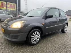 Grijs Gebruikt 2008 Ford Fiesta Cool & Sound Edition Hatchback | € 1.499 (Eerlijke prijs)