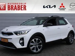 Wit Gebruikt 2019 Kia Stonic SUV | € 15.950 (Eerlijke prijs)