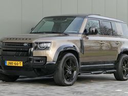 Bruin Gebruikt 2020 Land Rover Defender First Edition SUV | € 64.940