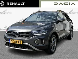Grijs Gebruikt 2023 VW T-Roc Edition SUV | € 24.950 (Eerlijke prijs)