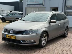 Bruin Gebruikt 2014 VW Passat Edition Stationwagen | € 4.550 (Iets duurder)