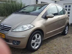 Beige Gebruikt 2005 Mercedes A150 Classic MPV | € 1.450 (Eerlijke prijs)