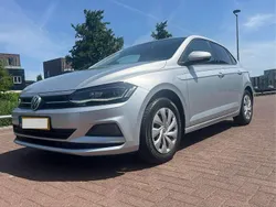 Grijs Gebruikt 2018 VW Polo Comfortline Hatchback | € 12.500 (Goede deal)