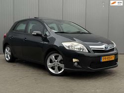 Zwart Gebruikt 2010 Toyota Auris Hybrid Executive Hatchback | € 7.350 (Eerlijke prijs)