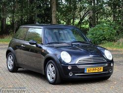 Zwart Gebruikt 2004 Mini ONE Pepper Hatchback | € 2.799 (Eerlijke prijs)