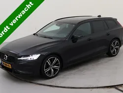 Zwart Gebruikt 2021 Volvo V60 R-Design Stationwagen | € 33.900 (Eerlijke prijs)