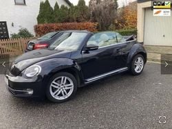 Zwart Gebruikt 2015 VW Beetle Design Cabriolet | € 25.950 (Duur)