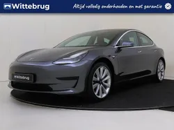 Grijs Gebruikt 2020 Tesla Model 3 Standard Range Sedan | € 24.925 (Eerlijke prijs)