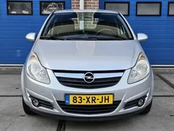 Zilver Gebruikt 2007 Opel Corsa Enjoy Hatchback | € 3.400 (Eerlijke prijs)