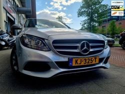 Grijs Gebruikt 2015 Mercedes C180 Prestige Sedan | € 14.995 (Super prijs)