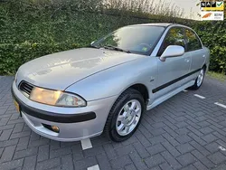 Grijs Gebruikt 2000 Mitsubishi Carisma Elegance Sedan | € 1.750