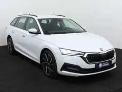 Wit Gebruikt 2020 Skoda Octavia Business Line Stationwagen | € 25.900 (Eerlijke prijs)