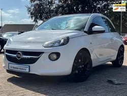 Wit Gebruikt 2014 Opel Adam Glam Hatchback | € 7.999 (Eerlijke prijs)