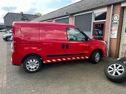 Rood Gebruikt 2013 Fiat Doblò MPV | € 6.499 (Duur)