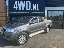 Grijs Gebruikt 2015 Toyota HiLux Pickup | € 23.495
