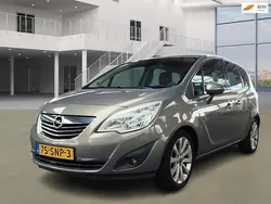 Bruin Gebruikt 2011 Opel Meriva Cosmo MPV | € 2.650 (Eerlijke prijs)