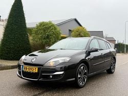 Zwart (metallic) Gebruikt 2014 Renault Laguna III Bose Edition Stationwagen | € 4.700 (Eerlijke prijs)