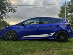 Gebruikt 2013 Ford Focus ST Sedan | € 11.000 (Goede deal)
