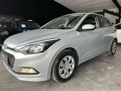 Grijs Gebruikt 2017 Hyundai i20 Sedan | € 10.100 (Eerlijke prijs)