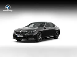 Zwart Nieuw 2025 BMW i5 Comfort Edition Sedan | € 95.298