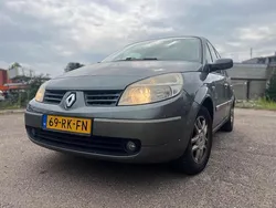 Grijs Gebruikt 2005 Renault Grand Scénic II Luxe MPV | € 1.500 (Eerlijke prijs)