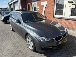 Grijs Gebruikt 2013 BMW 316 Executive Stationwagen | € 9.950 (Goede deal)