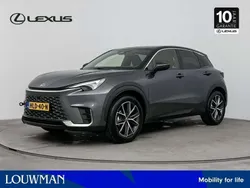 Grijs Gebruikt 2025 Lexus LBX SUV | € 39.995 (Goede deal)