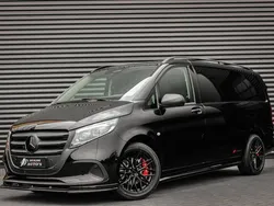 Zwart Nieuw 2024 Mercedes Vito AMG MPV | € 58.945 (Goede deal)
