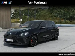 Zwart Nieuw 2024 BMW M135 M Sport Hatchback | € 87.618