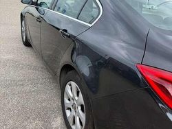Zwart Gebruikt 2010 Opel Insignia Edition Sedan | € 4.500 (Eerlijke prijs)