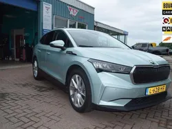 Grijs Gebruikt 2021 Skoda Enyaq iV SUV | € 22.999 (Eerlijke prijs)