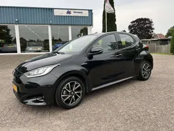 Zwart Gebruikt 2020 Toyota Yaris Edition Hatchback | € 18.495 (Goede deal)