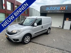 Zilver Gebruikt 2016 Fiat Doblò S MPV | € 9.995 (Goede deal)