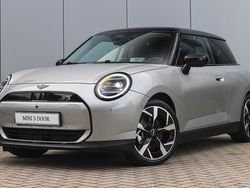 Zilver Nieuw 2025 Mini Cooper SE Classic Hatchback | € 51.157